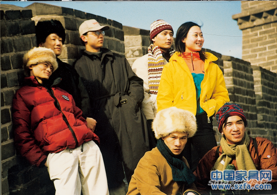 1999年，馬云與阿里巴巴創業團隊在長城。(高清圖集：馬云那些年)